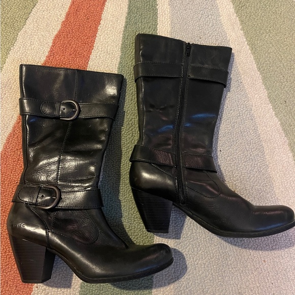 b.o.c. Black Leather Boots - Picture 2 of 5